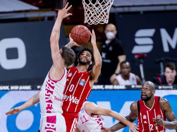 中更是展现 中更是展现