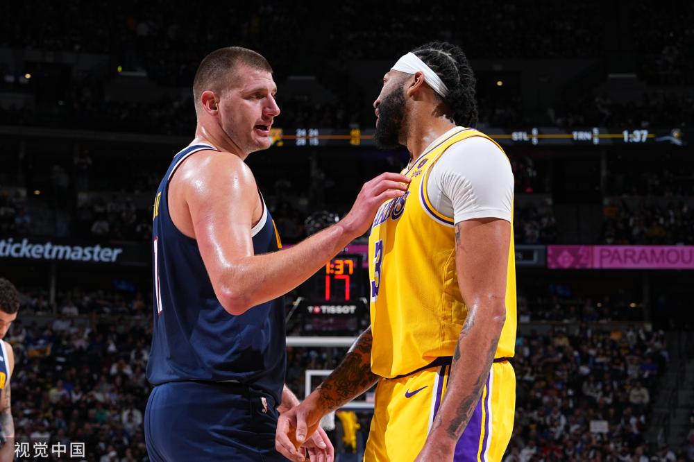 一刻相当严 一刻相当严