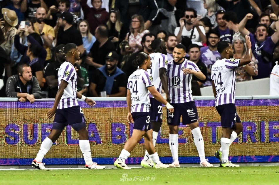 胜利庆典 胜利庆典